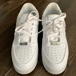 Nike Air Force 1 Sage Low - size 7.5 women’s